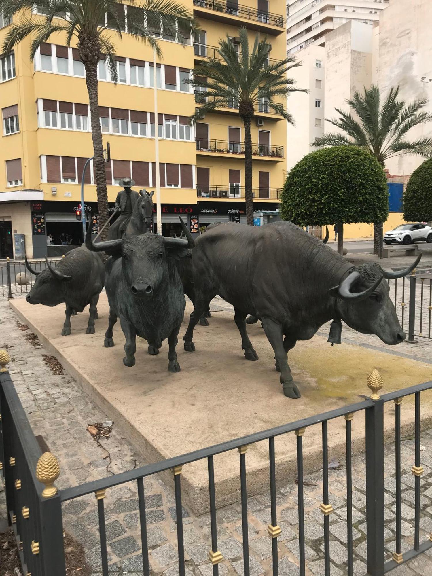 Apartamentos Turisticos Kenzamin Alicante Exteriör bild