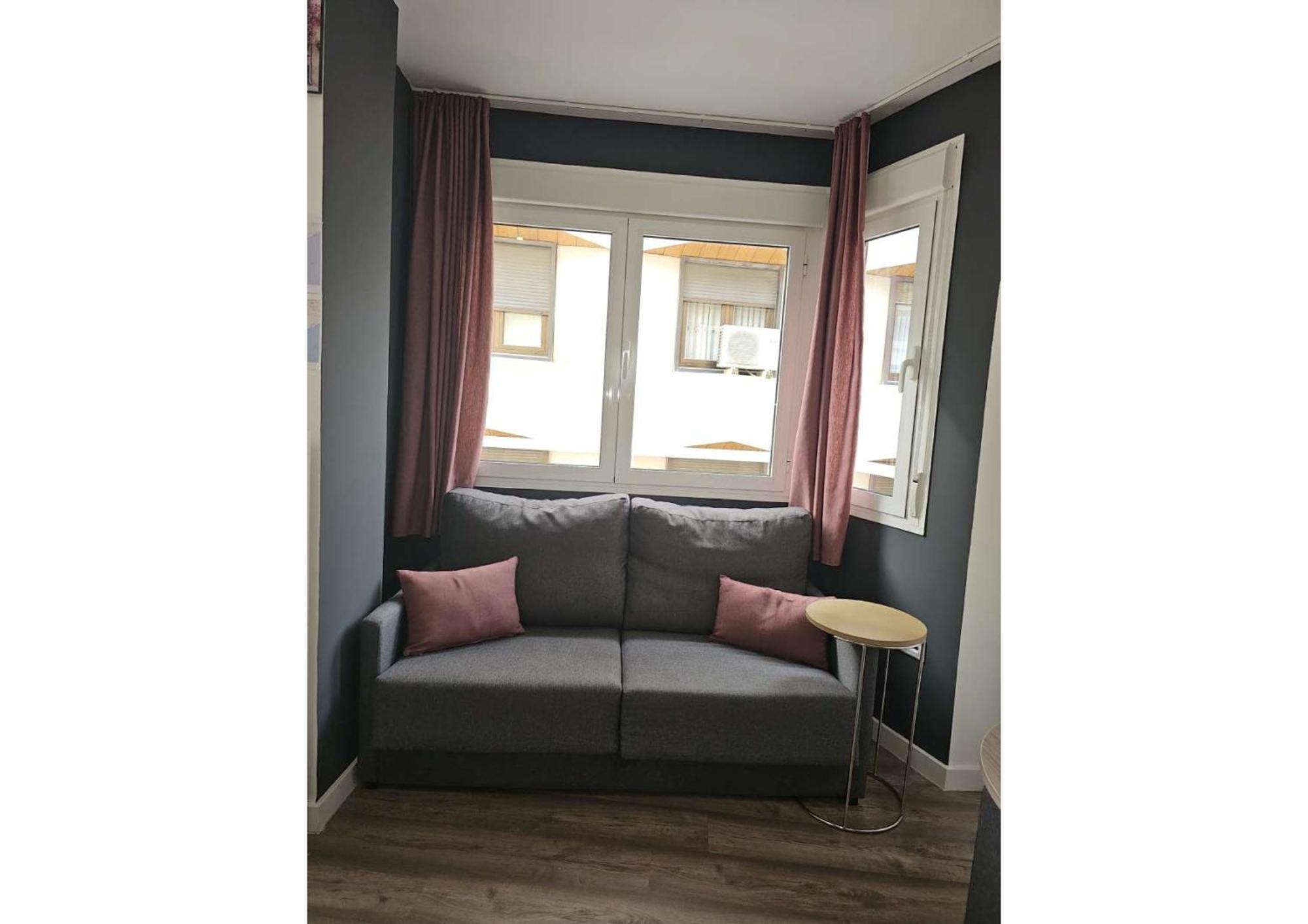 Apartamentos Turisticos Kenzamin Alicante Exteriör bild