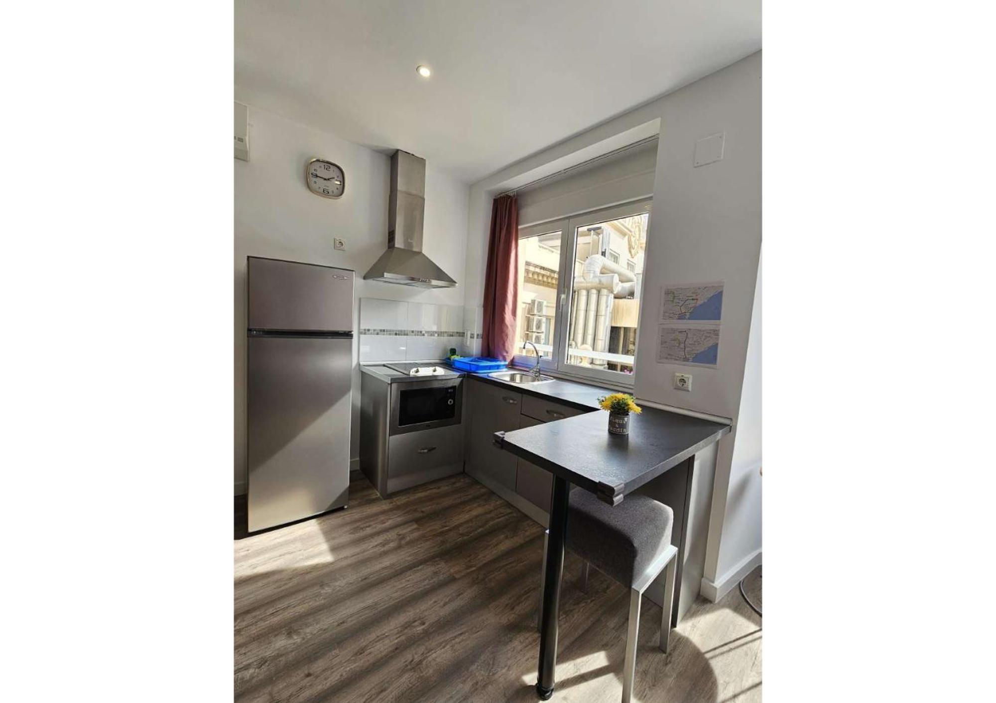 Apartamentos Turisticos Kenzamin Alicante Exteriör bild